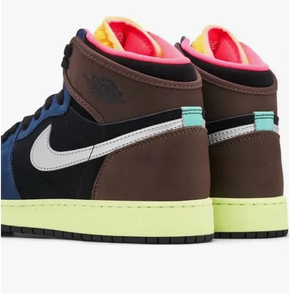 NIKE Air Jordan 1 Retro High ‘Tolyo Bio Hack’. 6.5Y - Picture 3 of 6